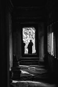 Photography composition Rule of framing - monks